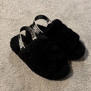 UGG Women's Black Fluff Yeah Slide